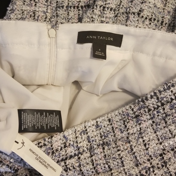 Ann Taylor Tweed Pencil Skirt - Picture 5 of 7